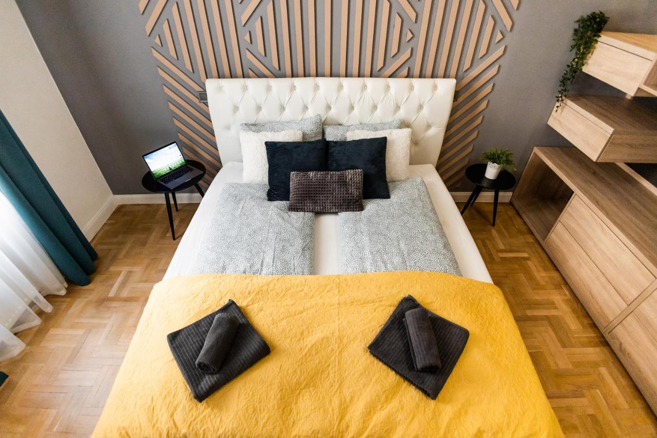 Deluxe Quentin Home Next To The Fashion Street 부다페스트 외부 사진